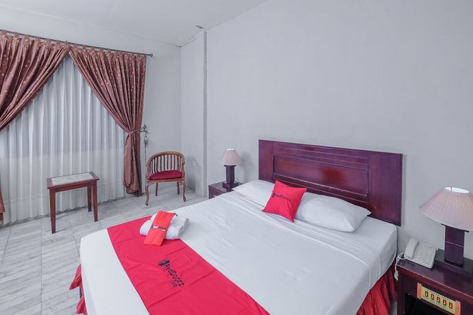 Imagen de la habitación del Hotel RedDoorz Plus near UIN Banjarmasin. Foto 6