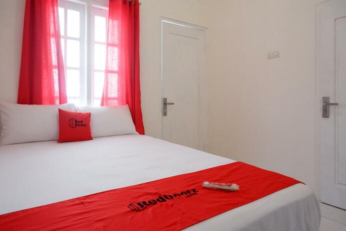Imagen general del Hotel RedDoorz Plus near UMS Solo. Foto 2