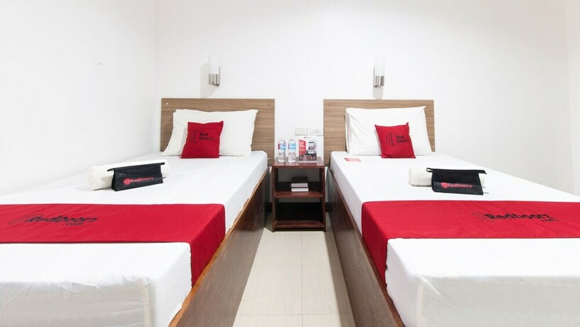 Imagen de la habitación del Hotel RedDoorz Plus near Vigan City Commercial Center. Foto 24