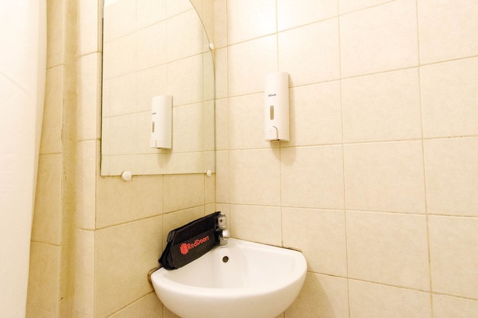 Imagen de la habitación del Hotel RedDoorz Plus near Vigan Convention Center. Foto 17