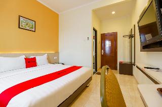 Imagen general del Hotel RedDoorz Premium @ Alqueby Hotel. Foto 9