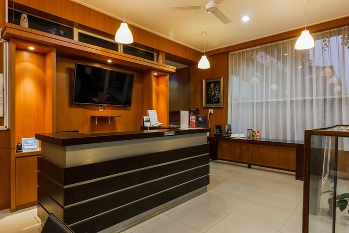 Imagen de los interiores del Hotel RedDoorz Premium @ Ampera Raya 2. Foto 31