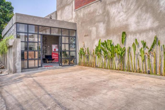 Imagen de los interiores del Hotel RedDoorz Premium @ Cilandak Timur 2. Foto 4