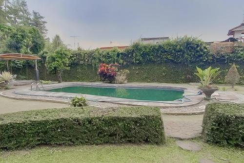 Imagen general del Hotel RedDoorz Premium @ Griya Inkoppabri Cisarua Puncak. Foto 3