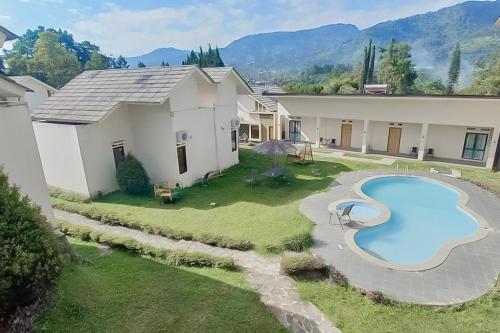 Imagen general del Hotel RedDoorz Premium @ Griya Inkoppabri Cisarua Puncak. Foto 8