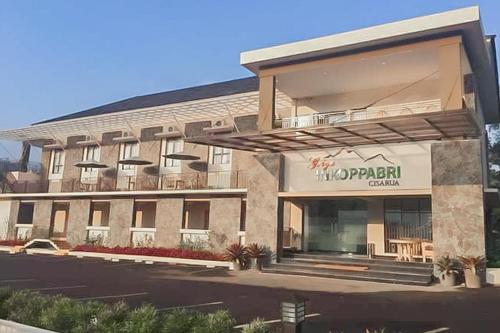 Imagen general del Hotel RedDoorz Premium @ Griya Inkoppabri Cisarua Puncak. Foto 16