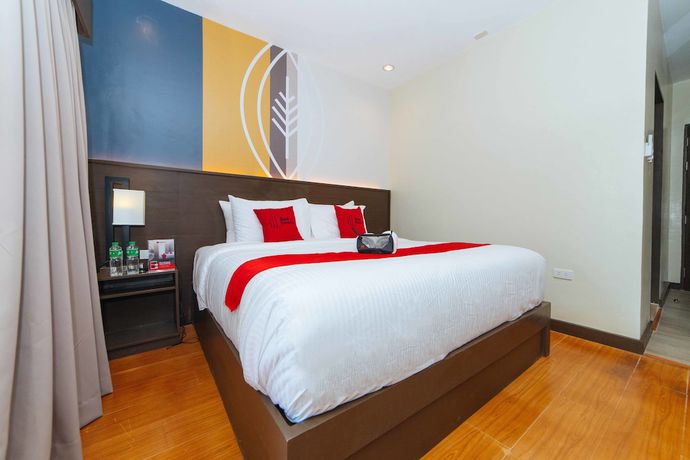Imagen de la habitación del Hotel RedDoorz Premium @ Sta Rosa Tagaytay Road. Foto 7