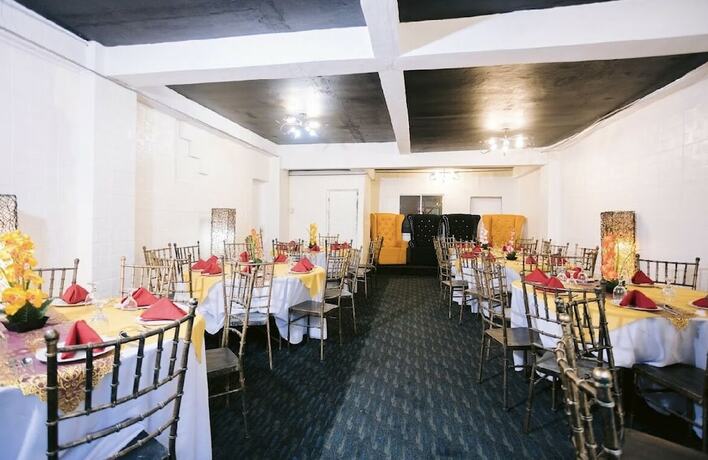 Imagen general del Hotel RedDoorz Premium at THE GRAND PENINSULA SUITES. Foto 3