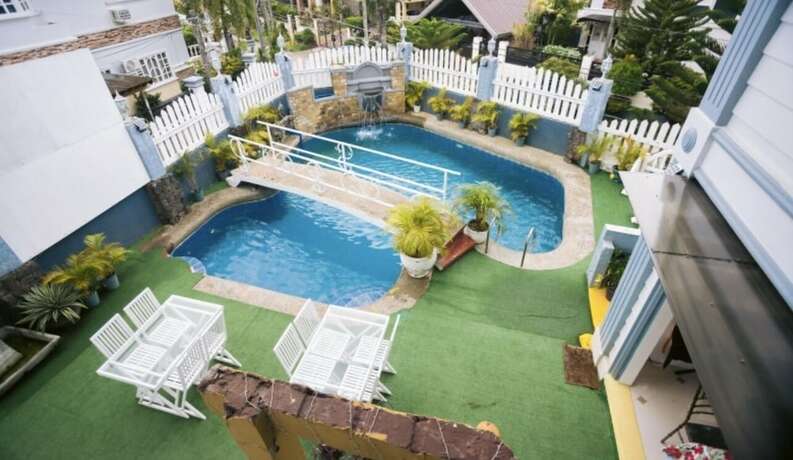 Imagen general del Hotel RedDoorz Premium at THE GRAND PENINSULA SUITES. Foto 11