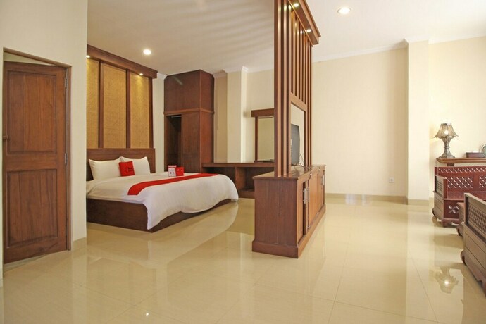 Imagen de la habitación del Hotel RedDoorz Premium near Solo Grand Mall. Foto 17