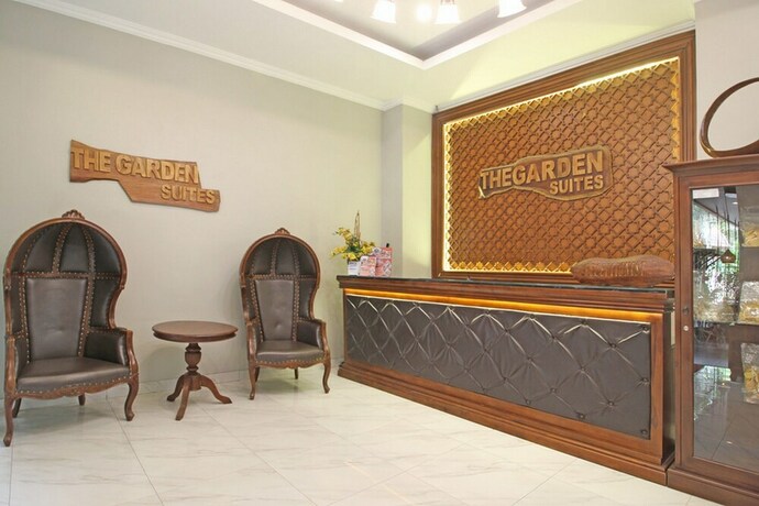 Imagen de los interiores del Hotel RedDoorz Premium near Solo Grand Mall. Foto 33