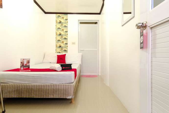 Imagen de la habitación del Hotel RedDoorz @ Prince JB Beach Resort Zambales. Foto 6