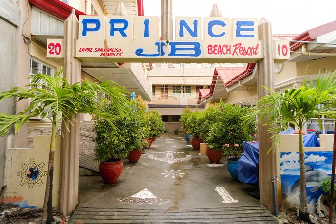 Imagen general del Hotel RedDoorz @ Prince JB Beach Resort Zambales. Foto 2