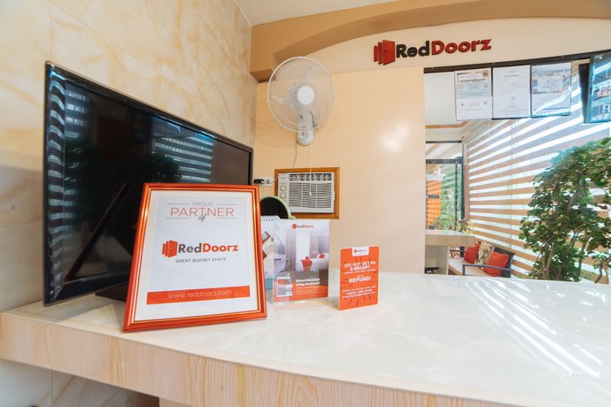 Imagen de los interiores del Hotel RedDoorz @ Q Abeto Street Mandurriao. Foto 17
