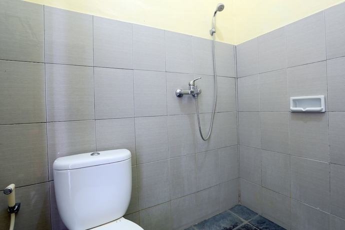 Imagen de la habitación del Hotel RedDoorz @ Raya Seminyak. Foto 3