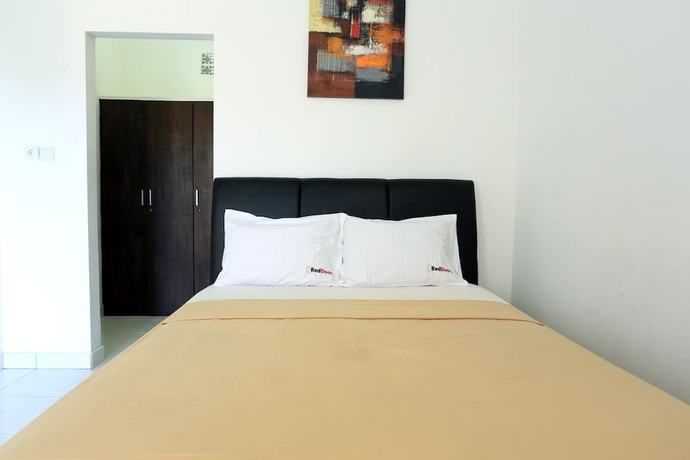 Imagen de la habitación del Hotel RedDoorz @ Raya Seminyak. Foto 9