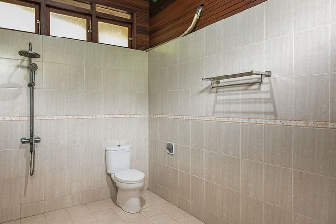 Imagen de la habitación del Hotel RedDoorz Resort @ Taman Wisata Mangrove. Foto 8