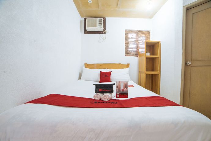 Imagen de la habitación del Hotel RedDoorz @ Sabang Beach Baler. Foto 3