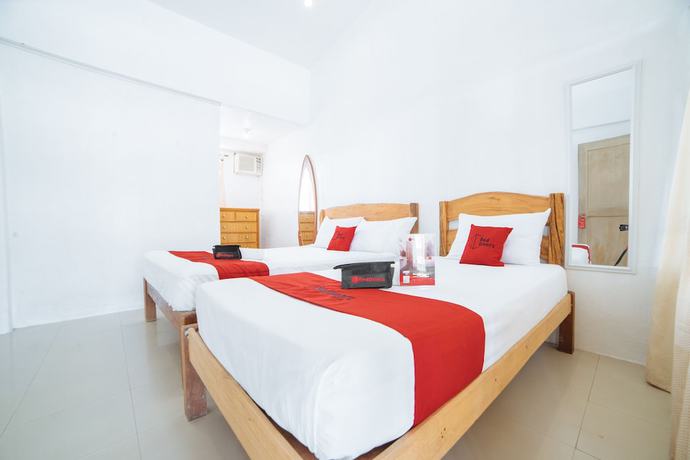 Imagen de la habitación del Hotel RedDoorz @ Sabang Beach Baler. Foto 7