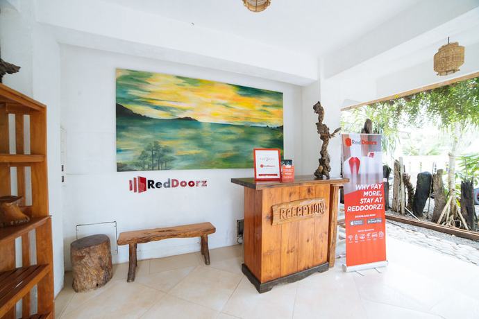 Imagen de los interiores del Hotel RedDoorz @ Sabang Beach Baler. Foto 20