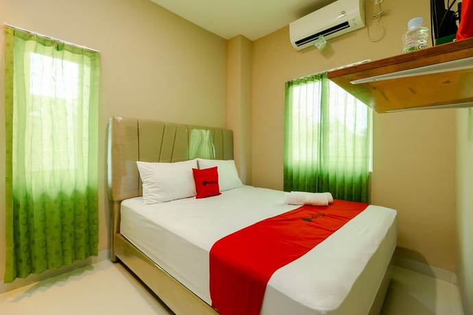 Imagen de la habitación del Hotel RedDoorz Syariah @ Panglima Polem Aceh. Foto 7