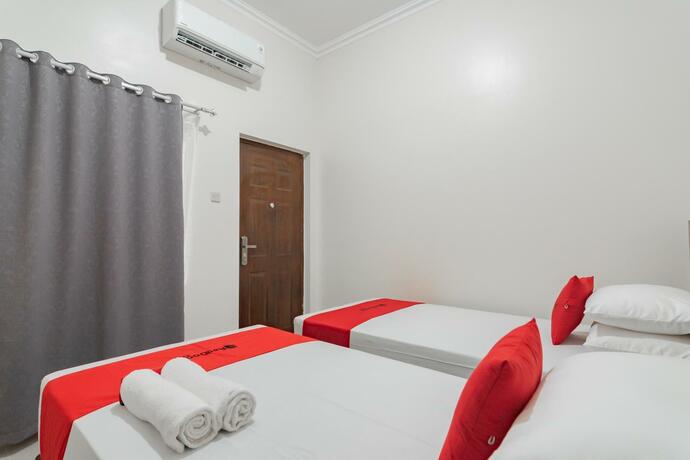 Imagen general del Hotel RedDoorz Syariah Plus @ Perintis Guesthouse Tasikmalaya. Foto 28