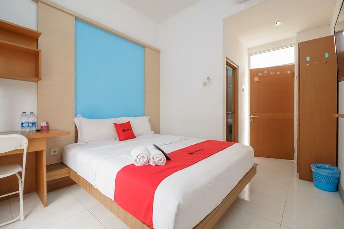 Imagen general del Hotel RedDoorz Syariah Plus @ Wisma Bougenville Karawaci. Foto 6