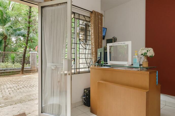 Imagen general del Hotel RedDoorz Syariah Plus @ Wisma Bougenville Karawaci. Foto 22