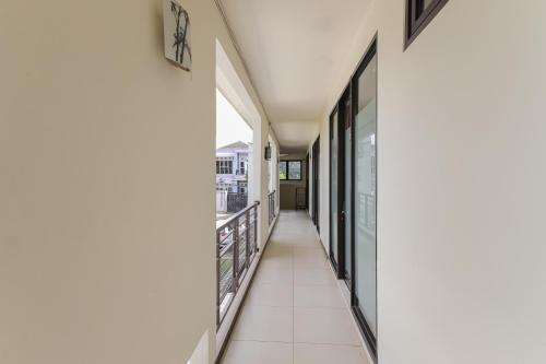 Imagen general del Hotel RedDoorz Syariah near Green Park Jatiwarna. Foto 1