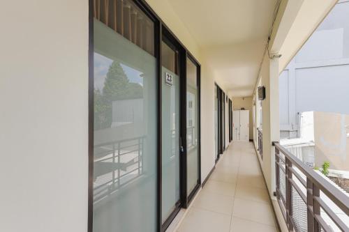 Imagen general del Hotel RedDoorz Syariah near Green Park Jatiwarna. Foto 6