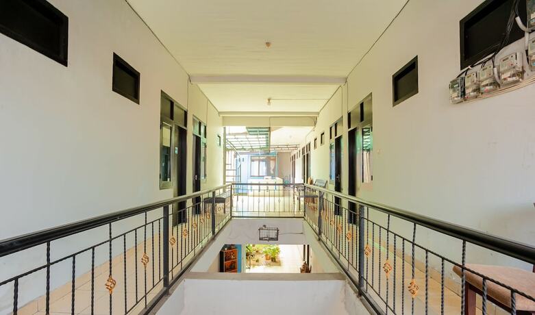 Imagen general del Hotel RedDoorz Syariah near Margonda Raya. Foto 5