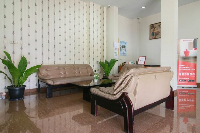 Imagen de los interiores del Hotel RedDoorz Syariah near Universitas Jenderal Soedirman. Foto 15
