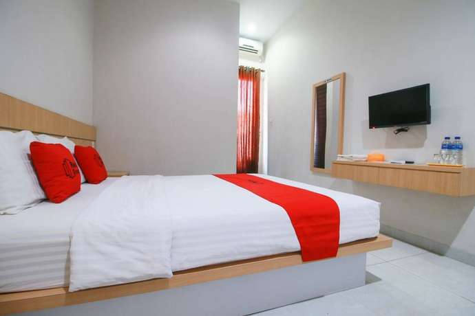 Imagen de la habitación del Hotel RedDoorz Syariah near Universitas Jenderal Soedirman. Foto 4