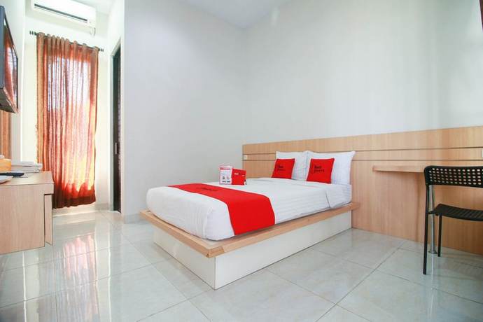 Imagen de la habitación del Hotel RedDoorz Syariah near Universitas Jenderal Soedirman. Foto 13