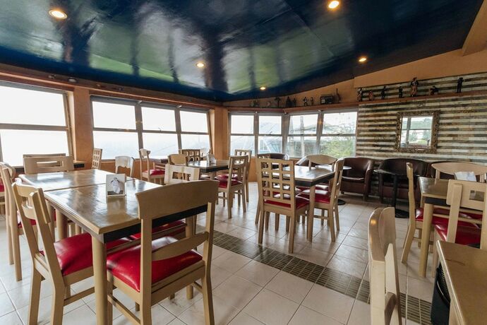 Imagen general del Hotel RedDoorz @ The Ridge Tagaytay City. Foto 11