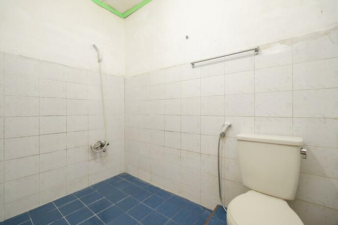 Imagen general del Hotel RedDoorz @ Tuktuk Danau Toba. Foto 6