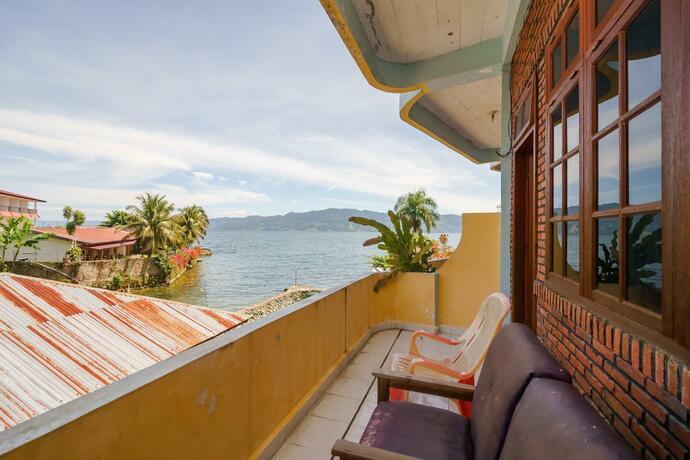 Imagen general del Hotel RedDoorz @ Tuktuk Danau Toba. Foto 16