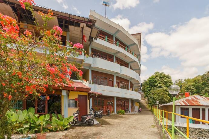 Imagen general del Hotel RedDoorz @ Tuktuk Danau Toba. Foto 19