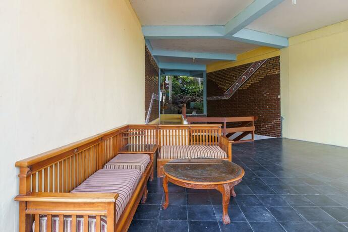 Imagen general del Hotel RedDoorz @ Tuktuk Danau Toba. Foto 34