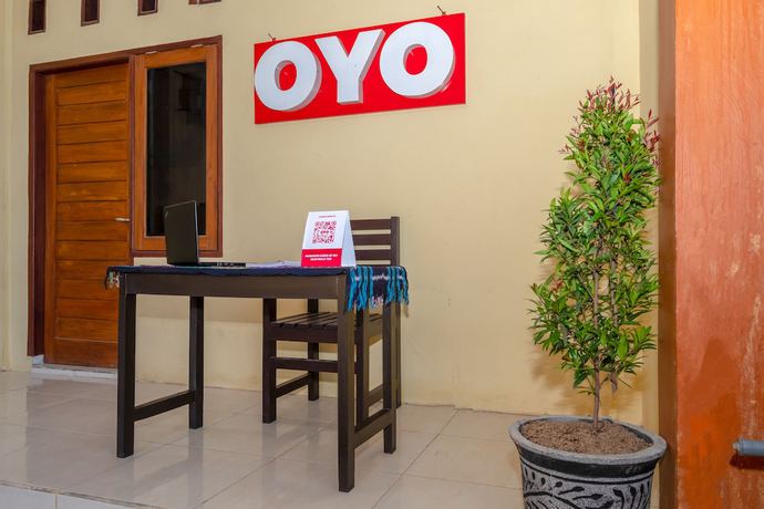Imagen de los interiores del Hotel RedDoorz at Hening Homestay. Foto 19