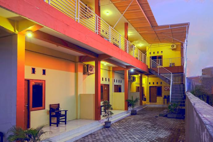 Imagen general del Hotel RedDoorz at Hening Homestay. Foto 4