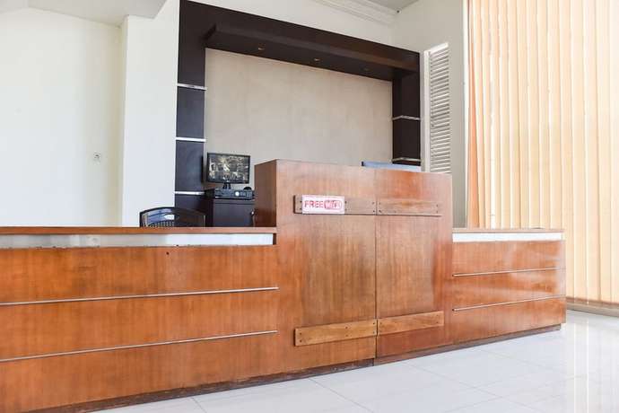 Imagen de los interiores del Hotel RedDoorz near Alun Alun Wonosobo. Foto 11