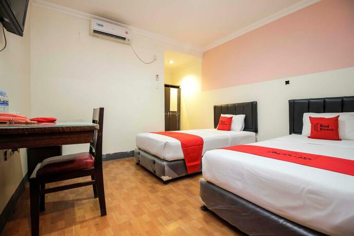 Imagen general del Hotel RedDoorz near Bethesda Manado. Foto 24