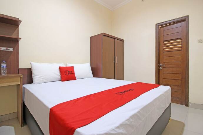 Imagen general del Hotel RedDoorz near Hartono Mall 3. Foto 4