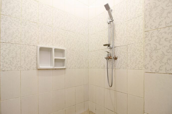 Imagen general del Hotel RedDoorz near Hartono Mall 3. Foto 9