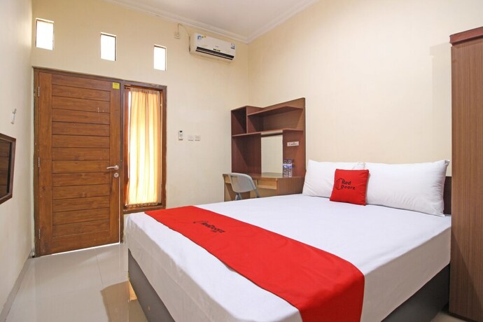 Imagen de la habitación del Hotel RedDoorz near Hartono Mall 3. Foto 26