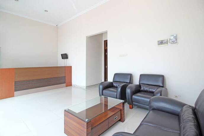 Imagen de los interiores del Hotel RedDoorz near Hartono Mall 3. Foto 28