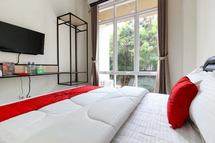 Imagen de la habitación del Hotel RedDoorz near Jogja City Mall 3. Foto 8