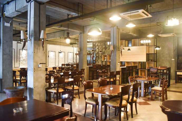 Imagen del bar/restaurante del Hotel RedDoorz near Kampung Warna Warni. Foto 2