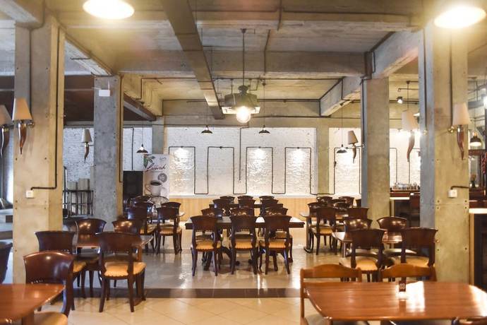 Imagen del bar/restaurante del Hotel RedDoorz near Kampung Warna Warni. Foto 3